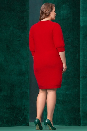 Вязаное платье красное